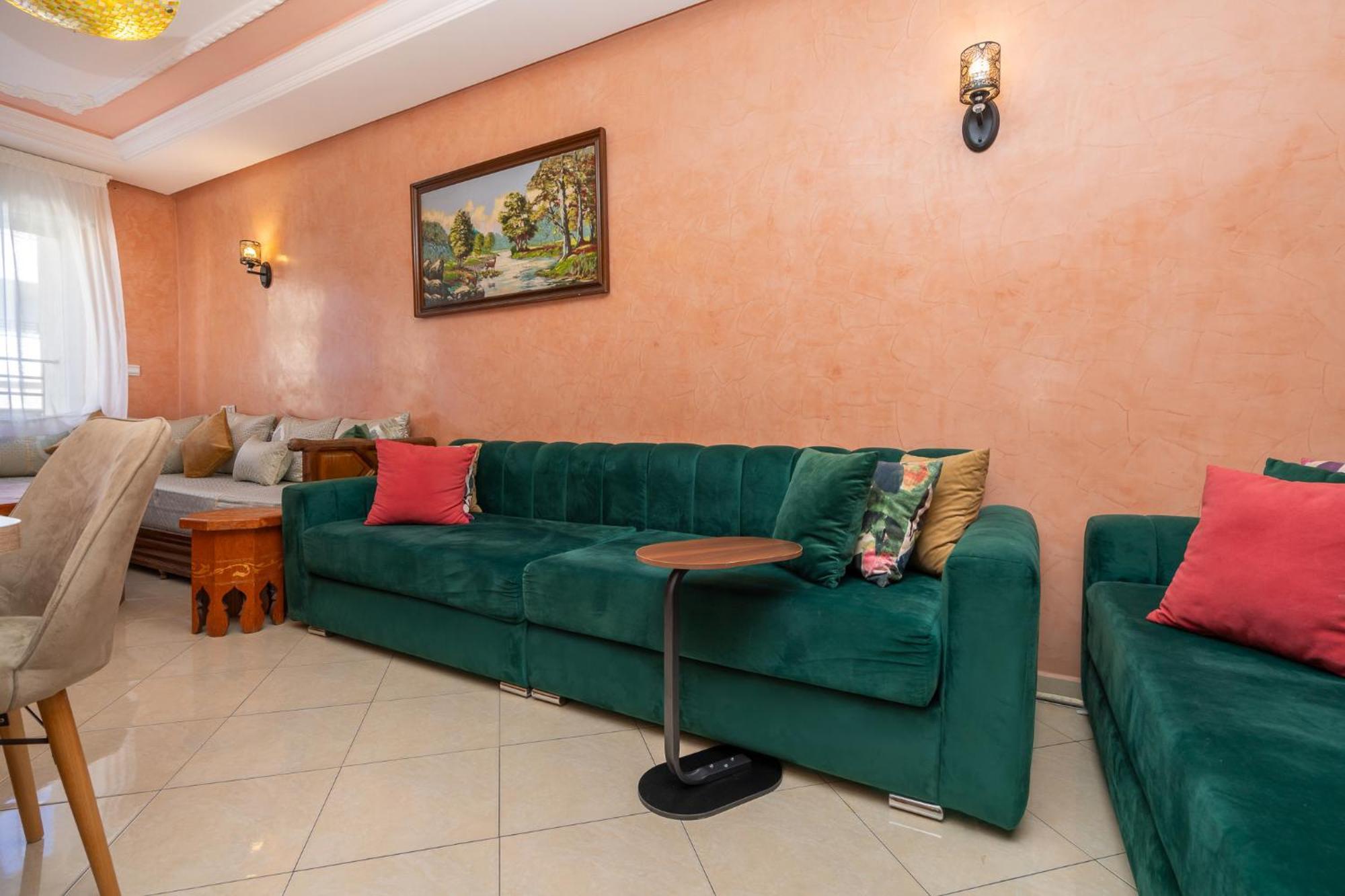 Appartement 2 Chambres Pres De La Corniche Tangier Exterior photo